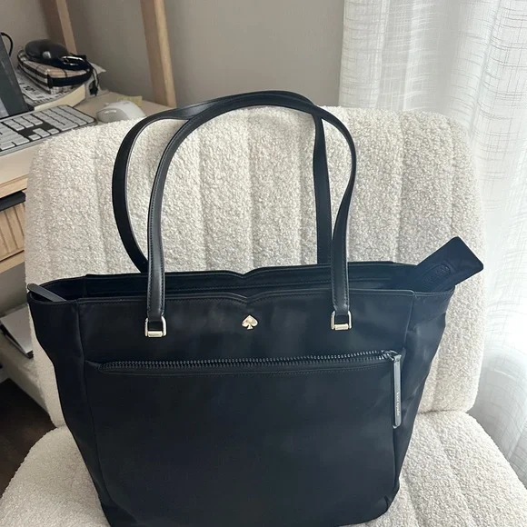 Kate Spade Black Textured Tote with Structured Design - Picture 2 of 10